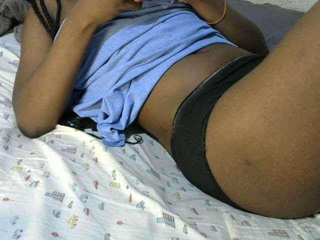 Pretty-princess webcam bongacams model stream image