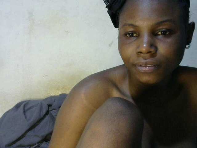 Pretty-princess Live Cam on BongaCams and RICams