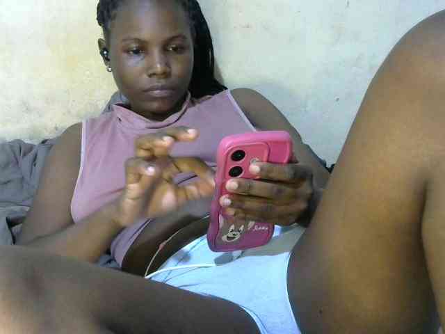 Pretty-princess Live Webcam on BongaCams