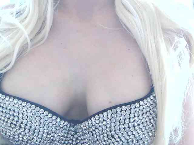 Syarella webcam