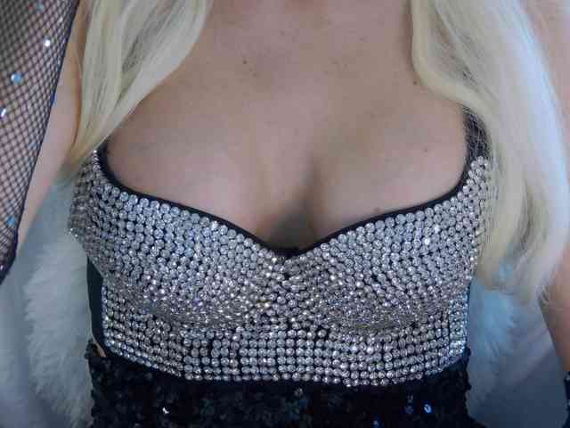 Syarella webcam