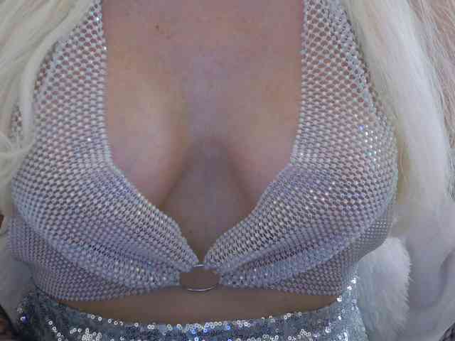 Syarella webcam