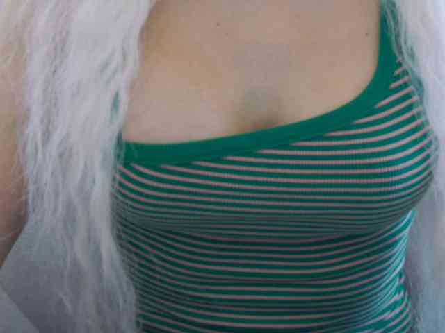 Syarella webcam
