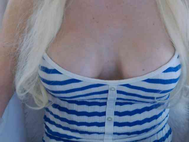 Syarella webcam