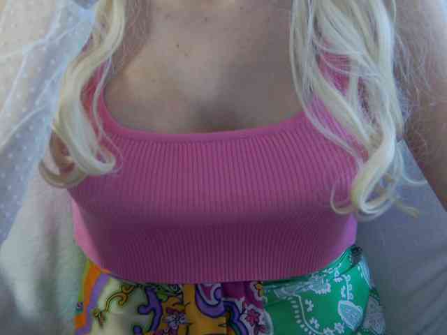 Syarella webcam