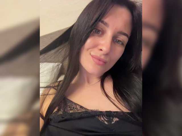 Viksi66's BongaCams show and profile