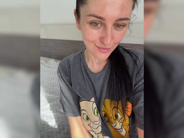 Viksi66's BongaCams show and profile