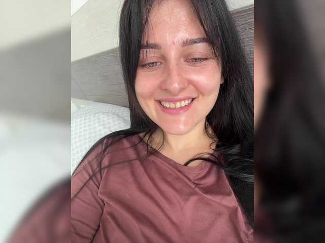 Viksi66's BongaCams show and profile