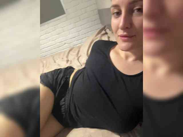 Viksi66 bongacams