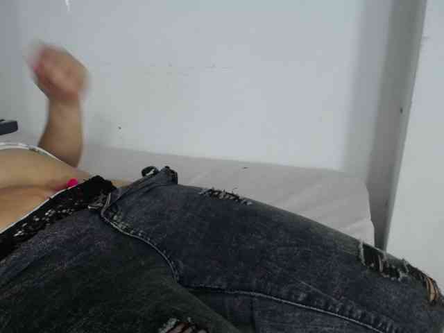 vauroracooper webcam