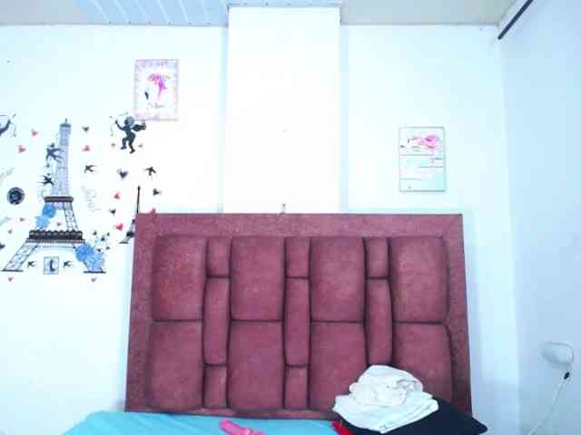 vauroracooper webcam