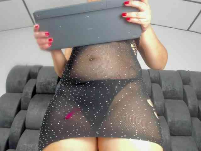 vauroracooper webcam
