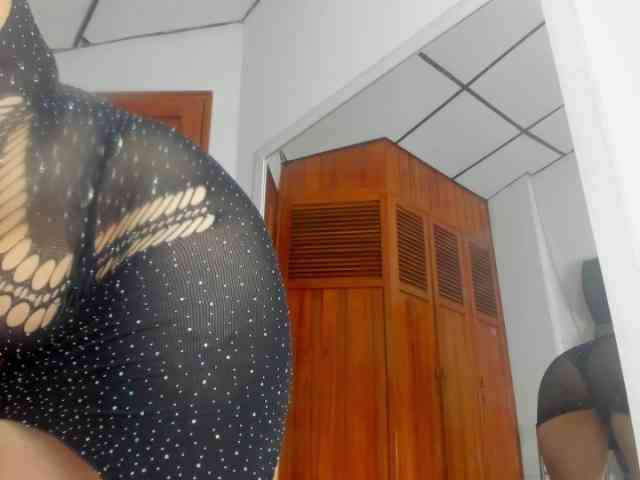vauroracooper webcam