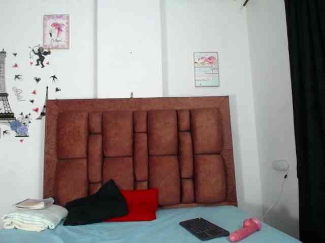 vauroracooper webcam