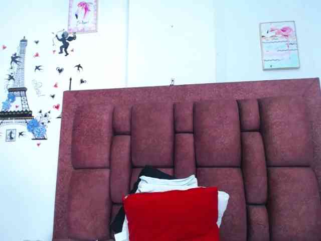 vauroracooper webcam