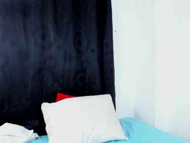 vauroracooper webcam