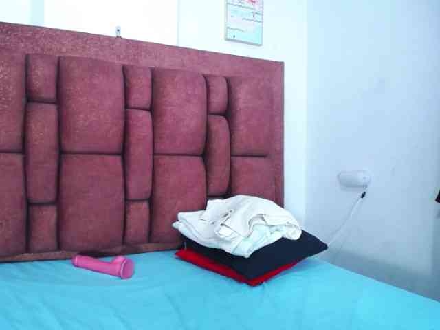 vauroracooper webcam