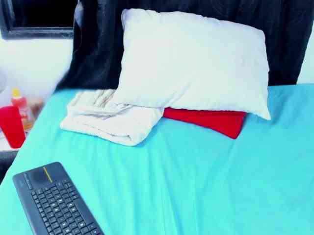 vauroracooper webcam