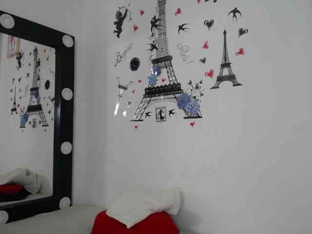 vauroracooper webcam