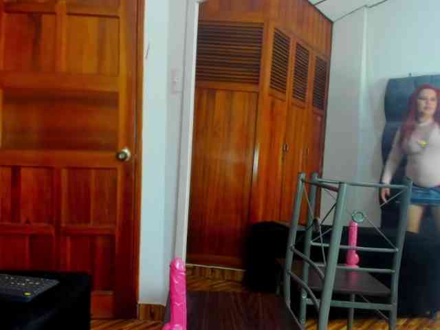 vauroracooper webcam