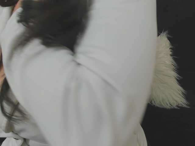 katherine-blair's BongaCams show and profile