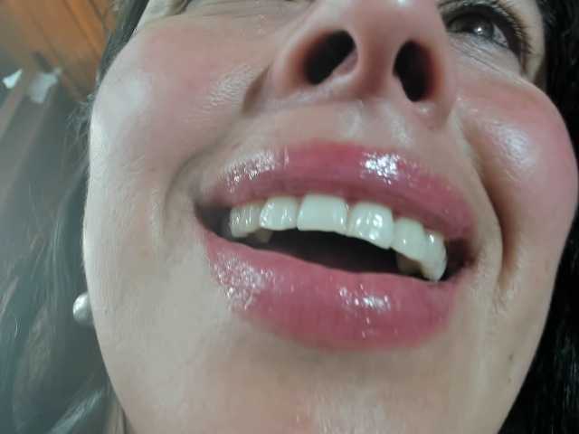 katherine-blair's BongaCams show and profile