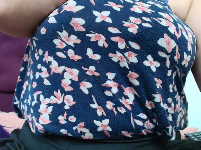 katherine-blair's BongaCams show and profile