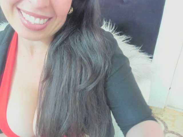 katherine-blair's BongaCams show and profile