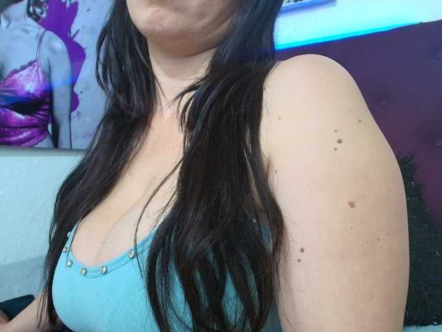 katherine-blair's BongaCams show and profile