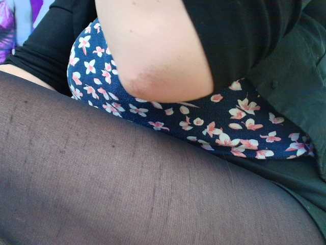 katherine-blair's BongaCams show and profile