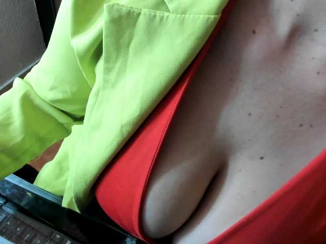 katherine-blair's BongaCams show and profile