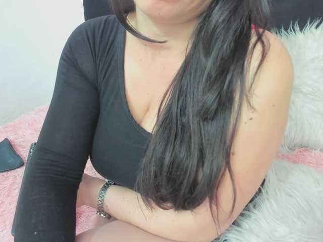 katherine-blair's BongaCams show and profile