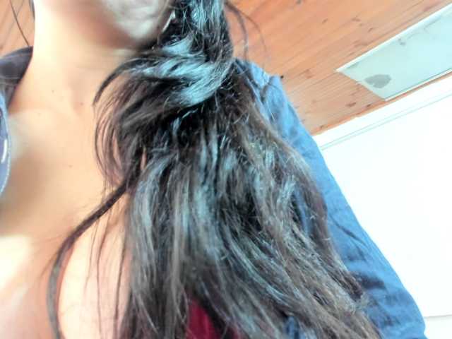 katherine-blair's BongaCams show and profile