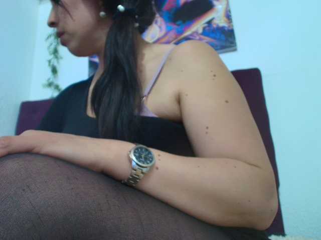 katherine-blair's BongaCams show and profile