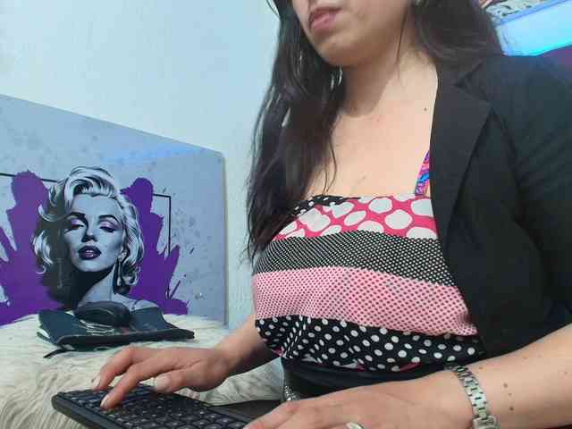 katherine-blair webcam