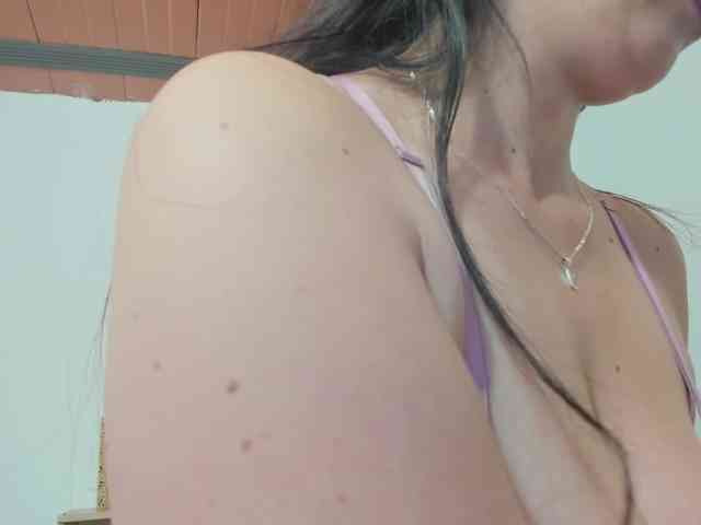 katherine-blair webcam