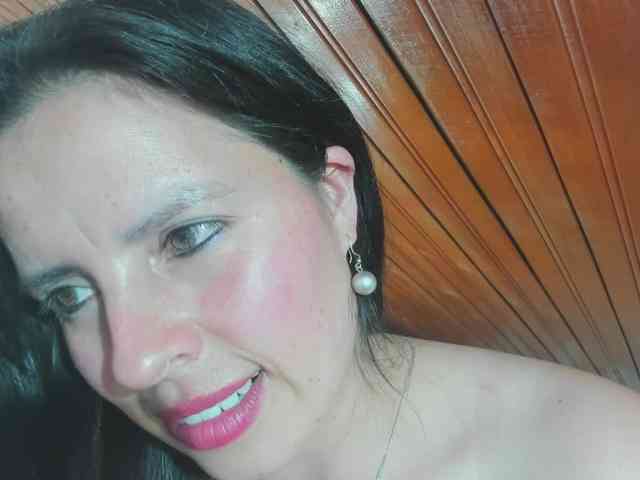 katherine-blair webcam