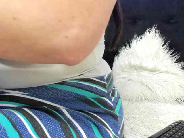 katherine-blair Live Webcam on BongaCams