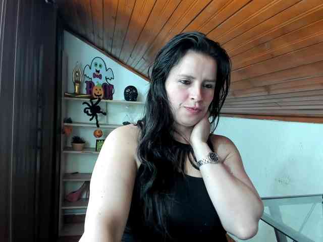 katherine-blair webcam