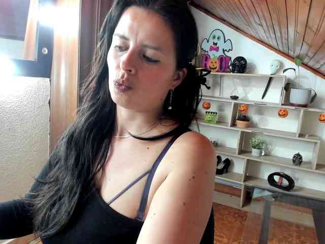 katherine-blair webcam