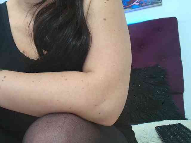 katherine-blair webcam