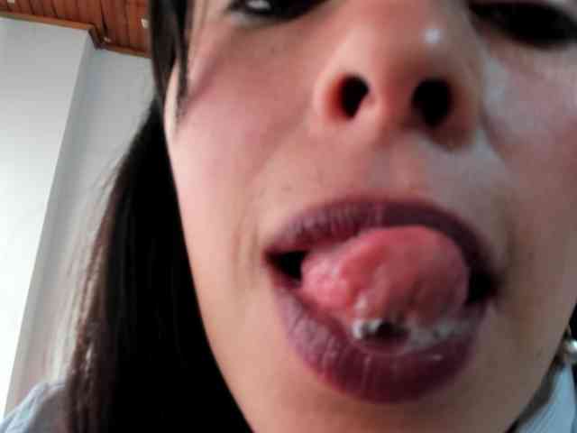 katherine-blair webcam