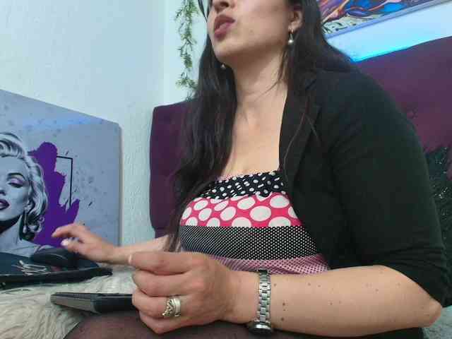 katherine-blair webcam