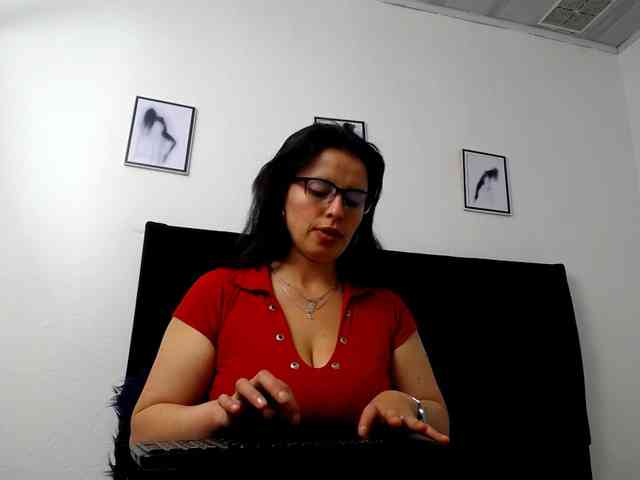 katherine-blair webcam
