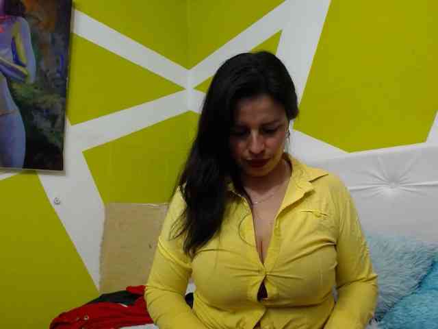 katherine-blair webcam
