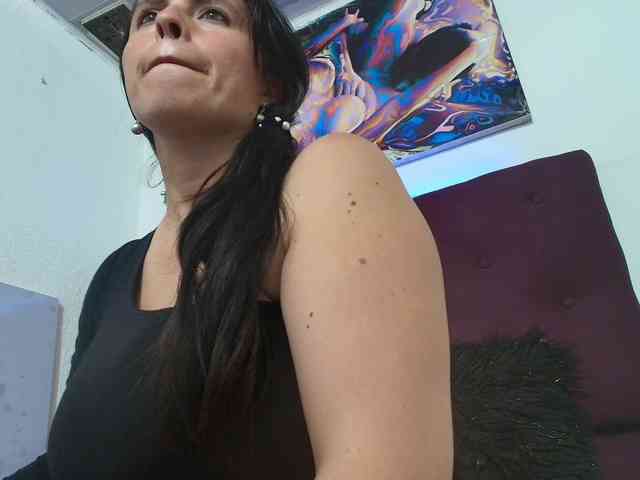 katherine-blair webcam