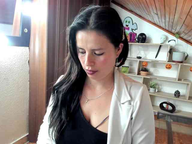 katherine-blair webcam