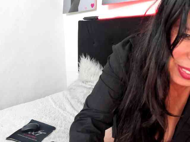 katherine-blair webcam