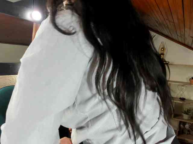 katherine-blair webcam