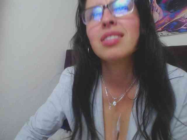 katherine-blair webcam